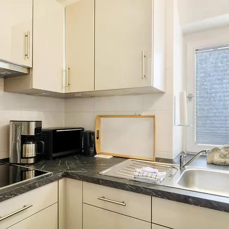 Grafenholz * אוברלינגן