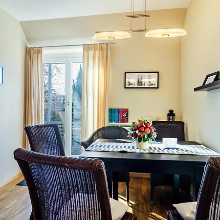 Grafenholz Apartment *