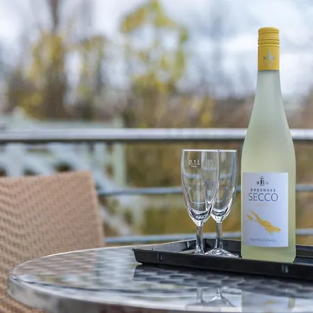 Grafenholz אוברלינגן