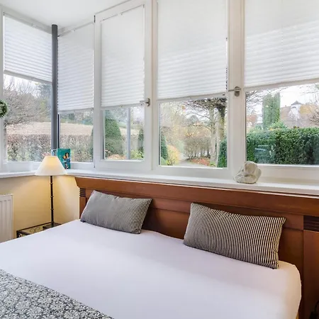 Grafenholz אוברלינגן