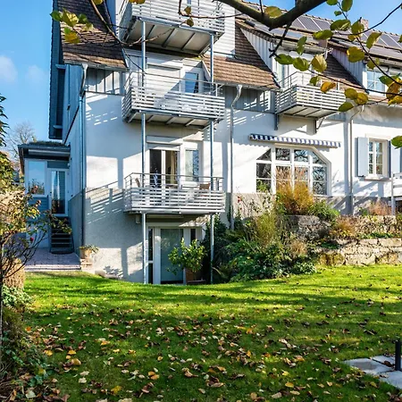 Grafenholz * אוברלינגן